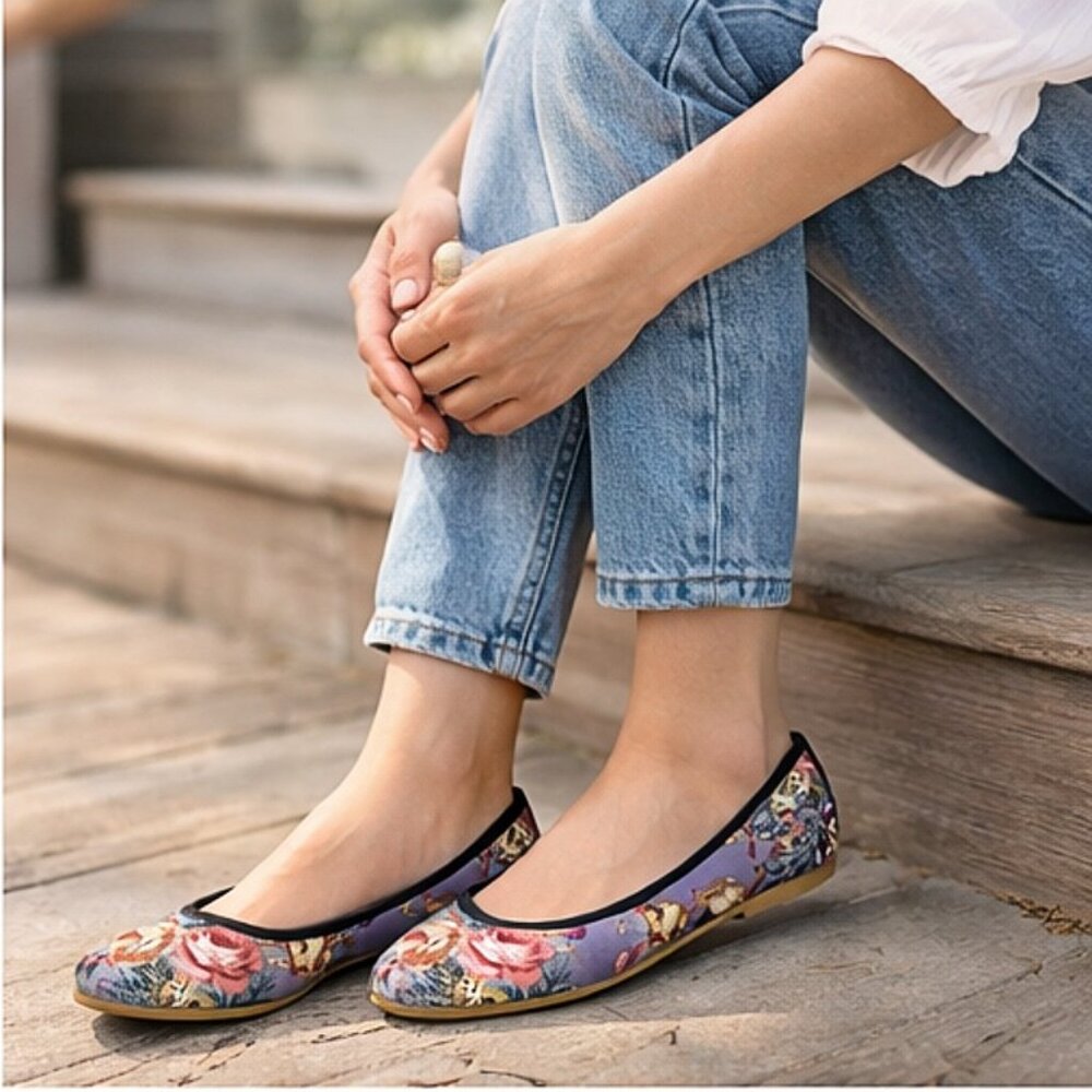 Grey Floral Ballet Flats Round Toe Cottagecore Slip On Shoes - Picture 2 of 7